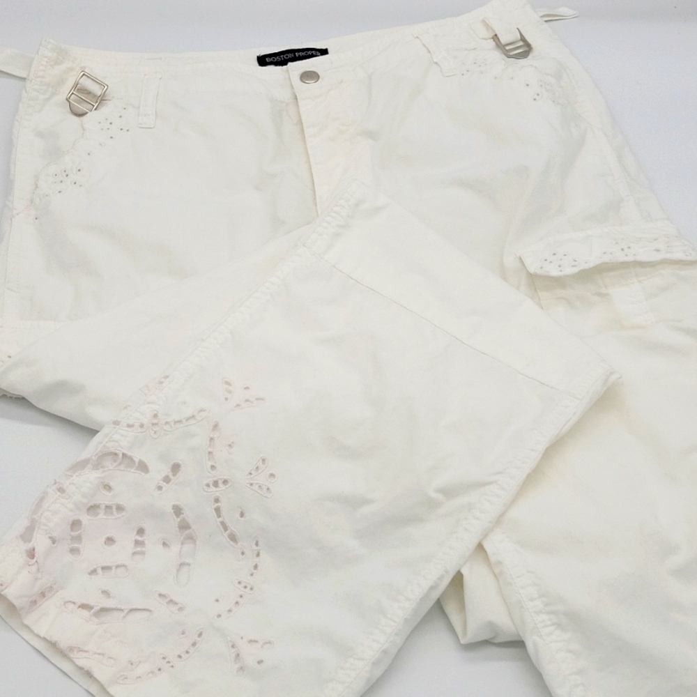 Boston Proper, Size 6 white cargo pants